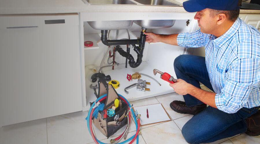 Expert burst pipe repair services in Battiest, OK